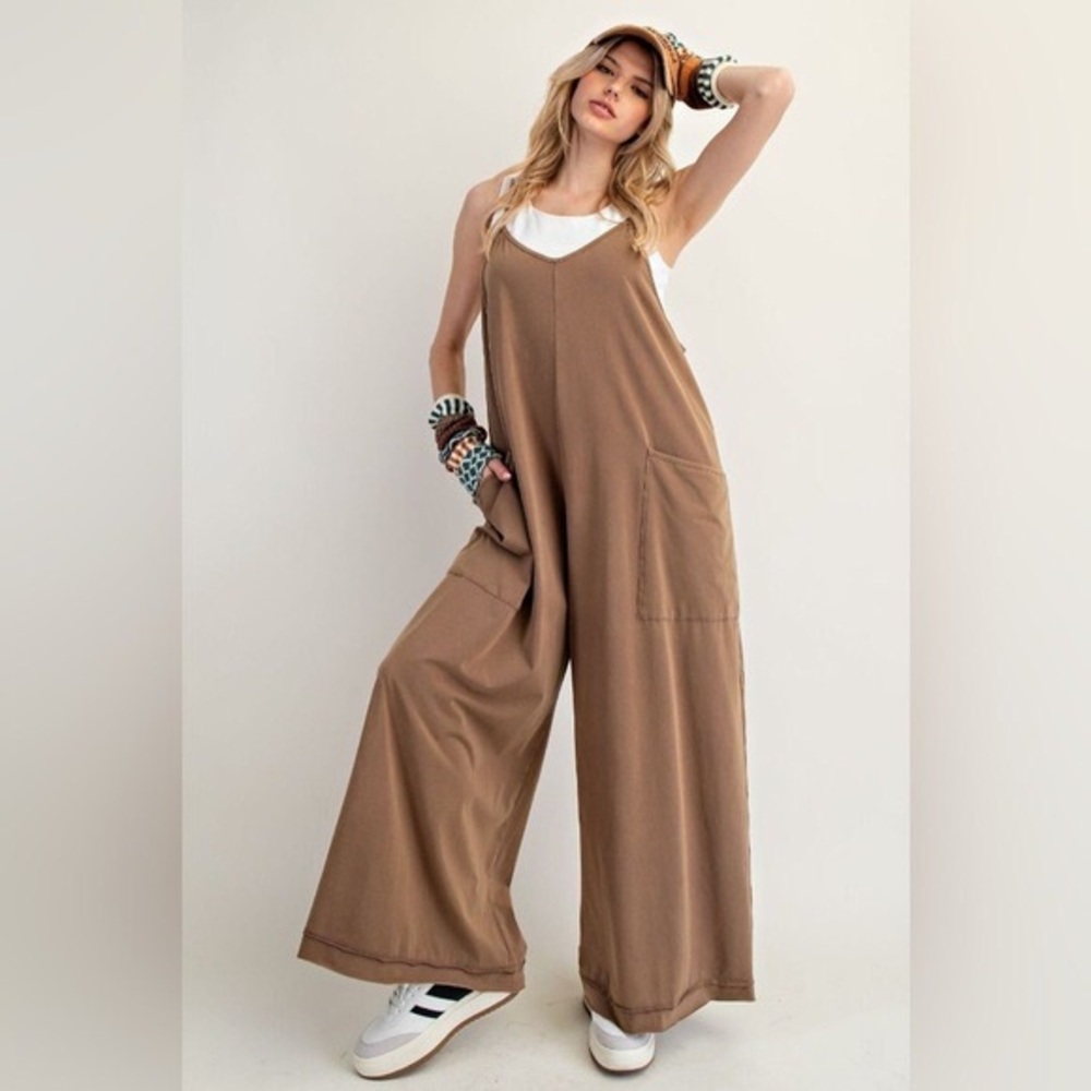 #134. The Everyday onesie - Hot Chocolate